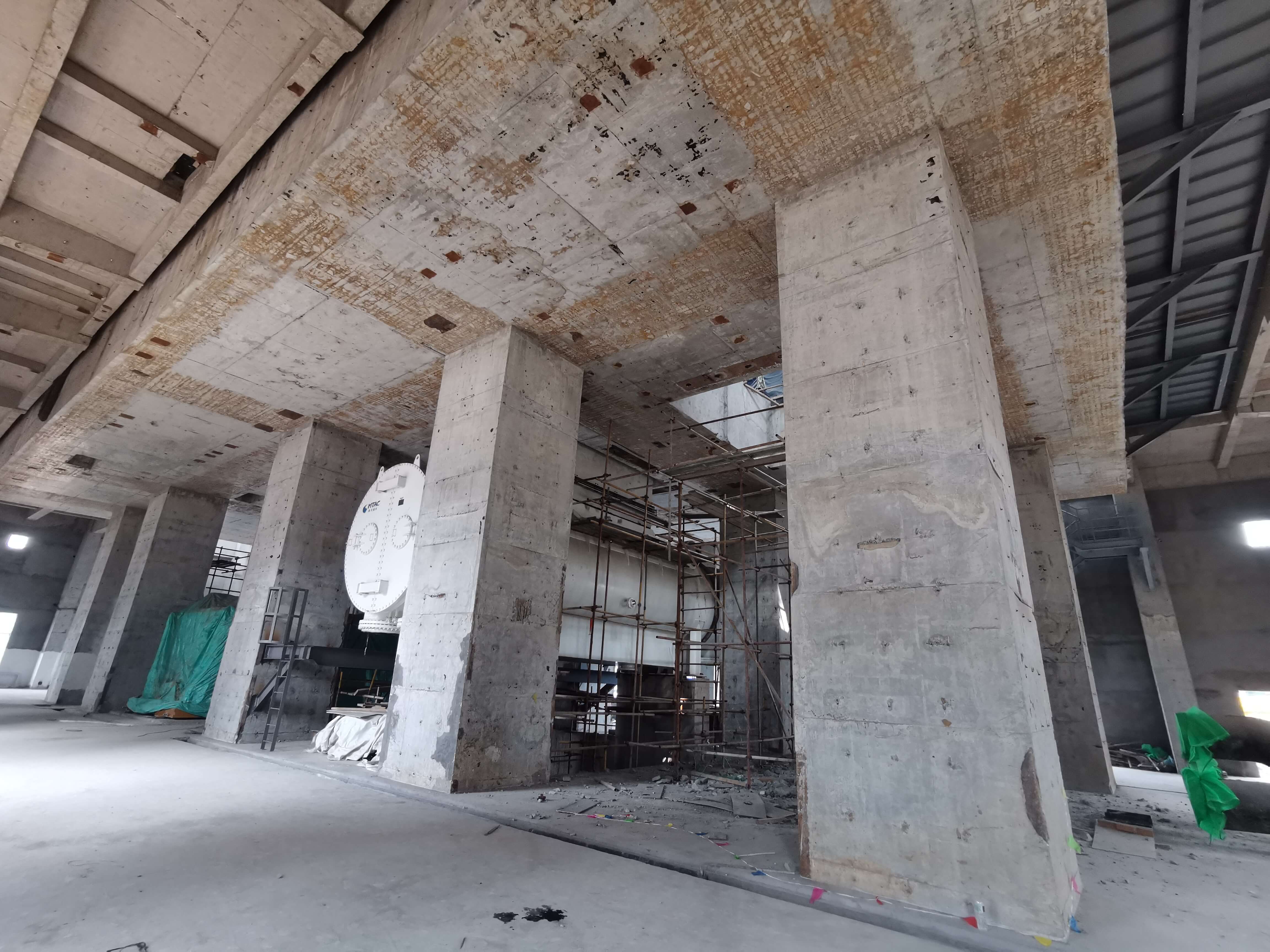 點擊查看大圖 某化工廠大體積混凝土加固維修